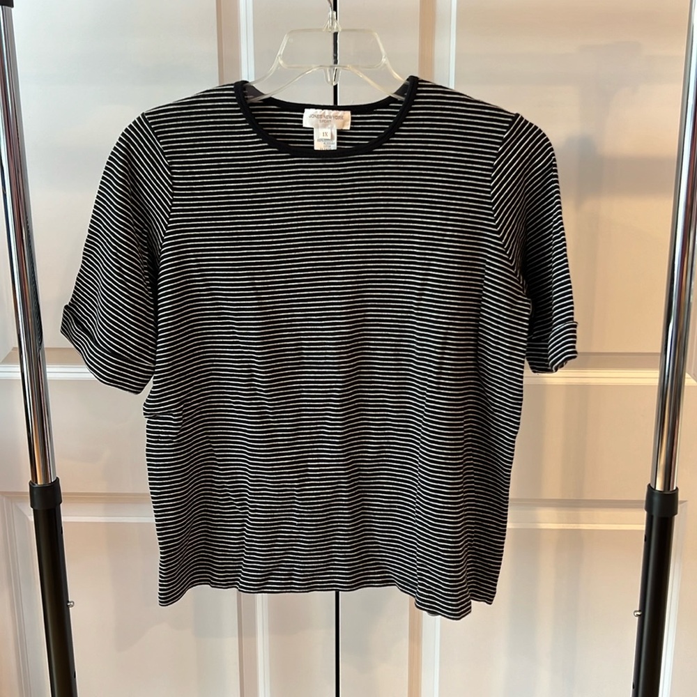 Jones New York Sport Women's Striped Short Sleeve Tee NWOT